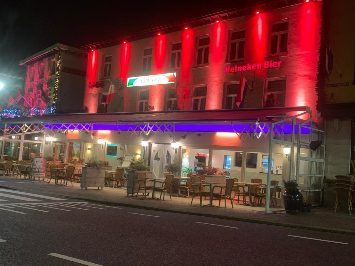 Hotel Restaurant La Piazza Valkenburg aan de Geul Eksteriør billede