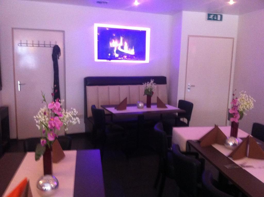 Hotel Restaurant La Piazza Valkenburg aan de Geul Eksteriør billede